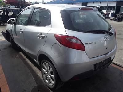 Mazda 2 (DY) 1.3 MZR Kilométer óra 