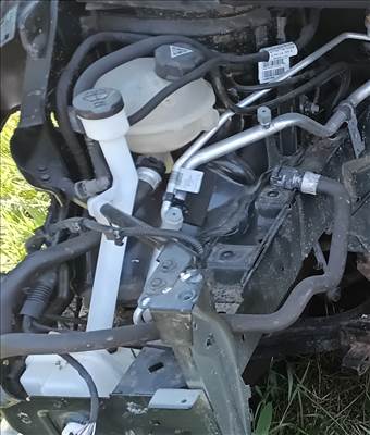 Opel Crossland X kiegyenlítő tartály 