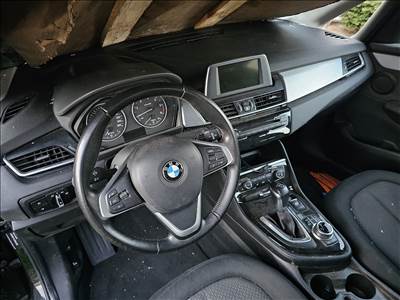 BMW 218 (F45/F46) bontott alkatrészei