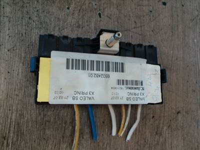 CITROEN C5 05- Biztosítéktábla BCM BSI BSM SAM GEM modul Motortér