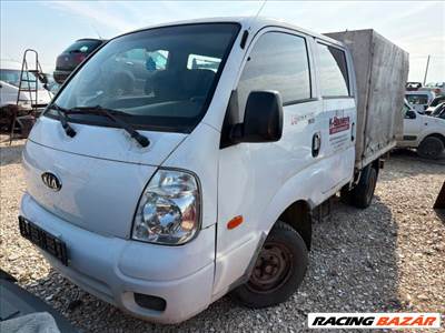 Kia K2500 Bal első Ajtó (Részeivel) *156372*