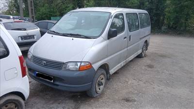 Toyota HiAce VI bontásra egyben eladó