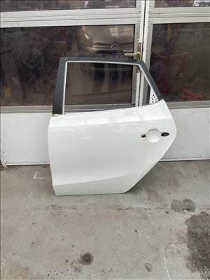 Hyundai i30 (FD) bal hátsó ajtó 