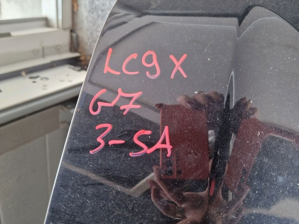 Volkswagen Golf VII hátsó lökhárító LC9X (32978,29975) 7. kép