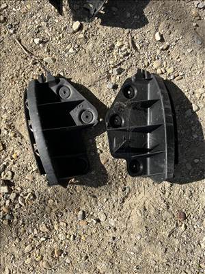 Audi A3 (8P) Bal lökhárító tartó 