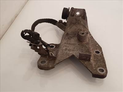BMW  bal motor tartó bak E92: E88 E82 E90 E91  E93 E89 22116760317