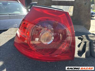 Volkswagen Golf V Bal hátsó lámpa