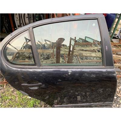 Seat Leon jobb hátsó ajtó