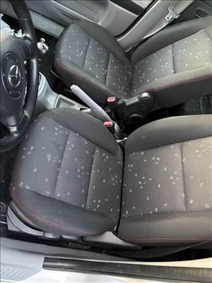 Mazda 2 (ZQ) ülés 