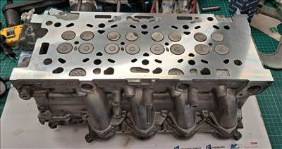 Peugeot 1,6 Hdi 16V hengerfej 