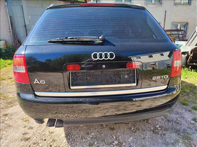 Audi A6 (C5 - 4B) Ly9b fekete rozsdamentes csomagtérajtó 