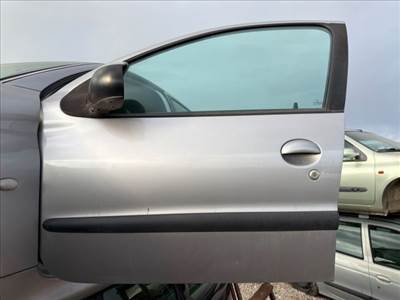 Peugeot 206 Bal első Ajtó (Részeivel) *160625*