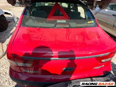 Renault Mégane I Csomagtérajtó (Részeivel) *158936*