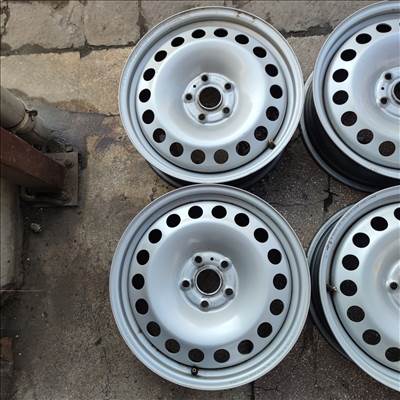 5x112 17 Gyári Volkswagen Caddy lemezfelni 78000ft a 4db/45/