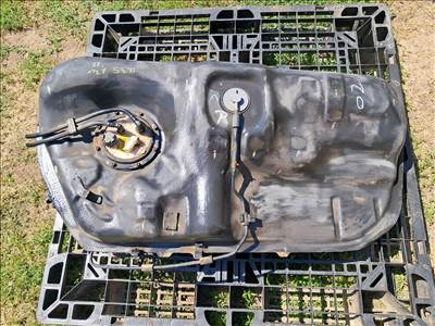 Hyundai ix35 1.7 diesel tank 31100-2Y200