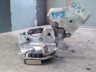 NISSAN ALMERA 00-03 Jobb hátsó ajtó zárszerkezet központi záras
