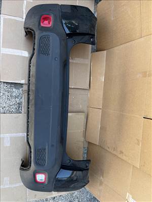 Jeep Renegade hátsó szenzoros lölhárító 07357063670e