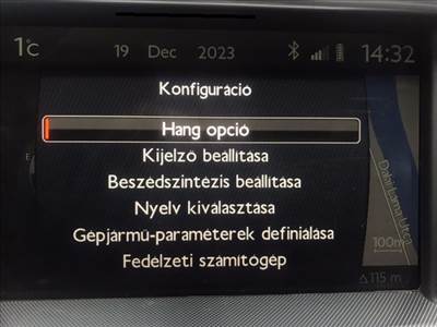 Peugeot 508, 5008, 3008 magyarosítás, fejegység javítás,telefon-visszhang javítás, térkép 