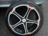  5x114.3 lyukosztású 18" használt alufelni, rajta 225/40 használt Hankook nyári gumi gumi 