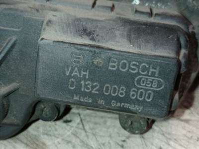 Volkswagen Golf II Fojtószelep (Mechanikus) *153445* 0132008600