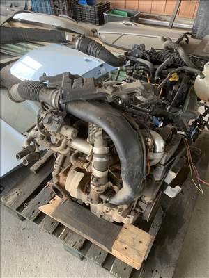 Renault Mégane IV, Dacia Duster II Komplett motor blokk hengerfej adblue dízel motor  k9k872 k9ku872
