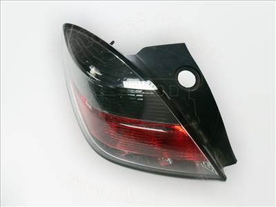 Opel Astra H 2003-2012 - hátsó lámpa, bal oldali, üres, 3ajtós, HELLA, felfogatás sérült!