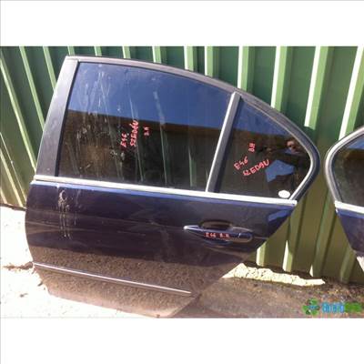 E46 sedan hátsó ajtó