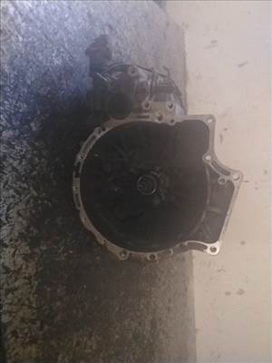 MAZDA 323 2001.02.01-2003.12.31 Sebességváltó. benzines manuális