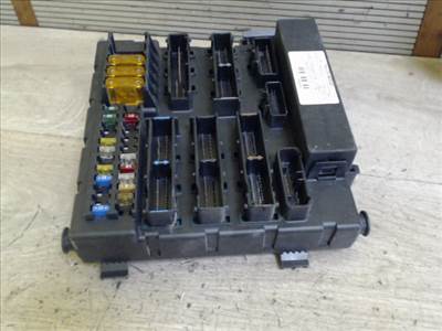 OPEL Signum 2002.09.01-2005.08.31 Biztosítéktábla BCM BSI BSM SAM GEM modul Motortér