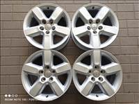 5x114,3 16" Toyota használt alufelni garnitúra (1)