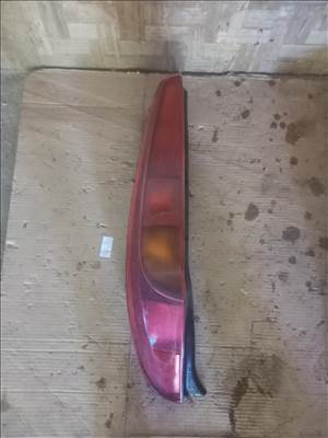 Fiat punto bal hátsó lámpák 