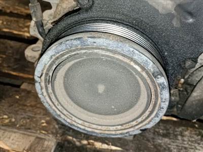 Volkswagen Passat B6 Főtengely Szíjtárcsa *163879*