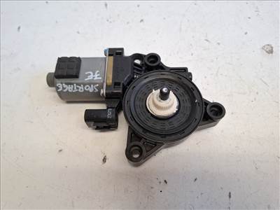 Kia Sportage (QL) jobb első ablakemelő motor 82460F1000