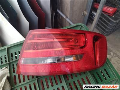 Audi A4 B8 kombi jobb külső hátsó lámpa