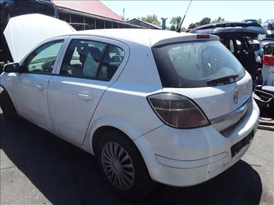 Opel Astra H 1.3 CDTI Bal első sárvédő 