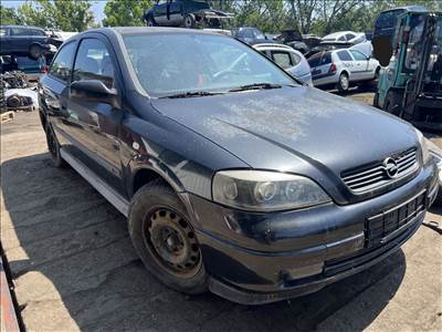 Opel Astra G 1.6i bontott alkatrészei