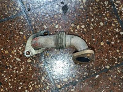 Volkswagen Passat B6 EGR Hűtő Cső *153543*