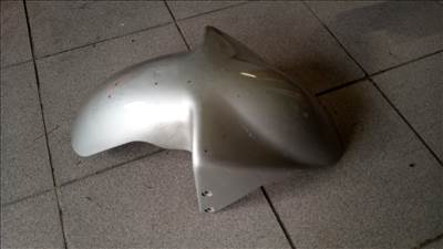 Peugeot Elyseo első sárvédő