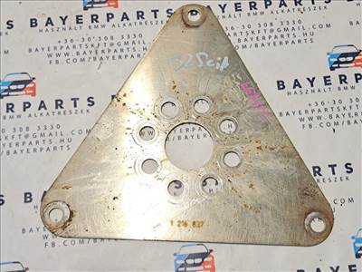 BMW E36 E46 E34 E39 E60 E38 E65 X3 X5 Z3 Z4 320i 323i 325i 328i 330i stb M50 M52 M54 motor automata váltó közti lemez alátét közdarab háromszög