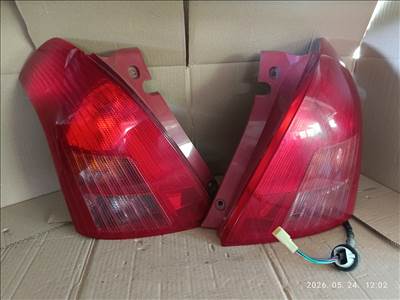 Suzuki Swift lll hátsó lámpa  p4476lp4476r