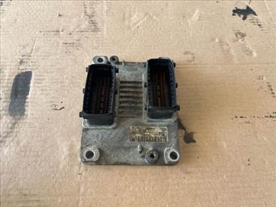 Opel Corsa C 1.4 Motorvezérlő Z14XEP 11723  55353612-ts