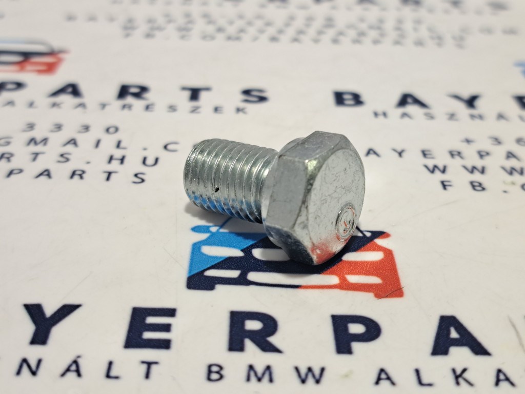 BMW E30 E36 E46 E12 E28 E34 E39 E60 E61 E24 E23 E32 E38 E65 E66 E31 E83 E53 E85 Z1 Z3 X3 X5 olajleeresztõ csavar 3. kép