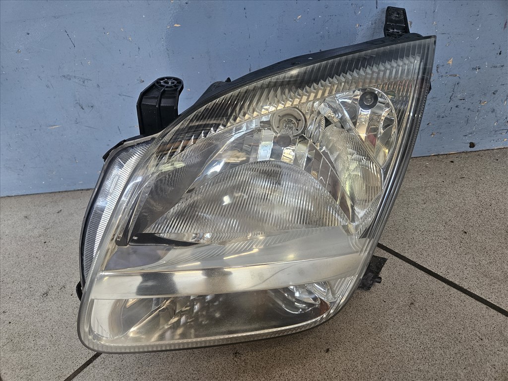 Suzuki Ignis II fényszóró  2. kép