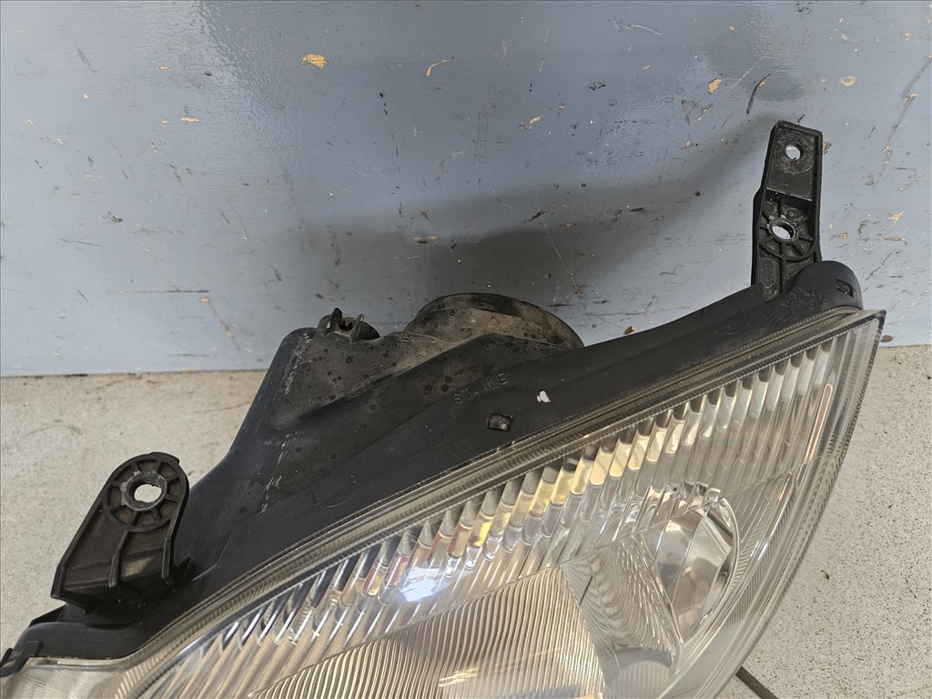 Suzuki Ignis II fényszóró  4. kép