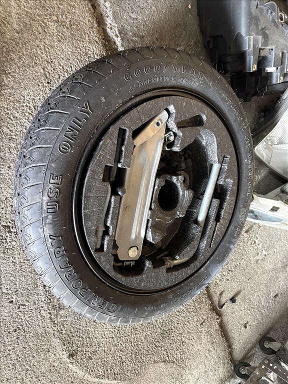 Audi A4 (B6/B7) pótkerék, mankókerék  4. kép