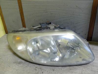 CHRYSLER VOYAGER 01.03-05.01 Jobb első fényszóró