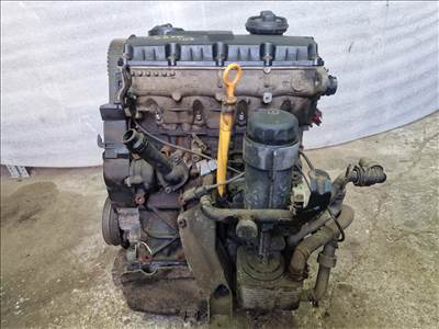 VOLKSWAGEN PASSAT 5.5 1.9 PDTDI AWX motor 