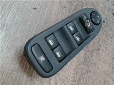 CITROEN C5 05- Jobb első ablakemelő kapcsoló