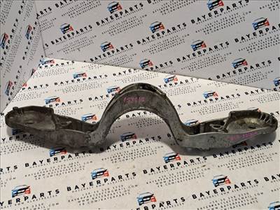 BMW E46 316i 318i 320i 323i 325i 328i 330i 318d 320d 330d diffi difi differenciálmû merevítő keret tartó konzol
