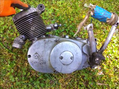 SIMSON S50-ES TIPUSÚ,NAGYON HIÁNYOS MOTORBLOKK ELADÓ
